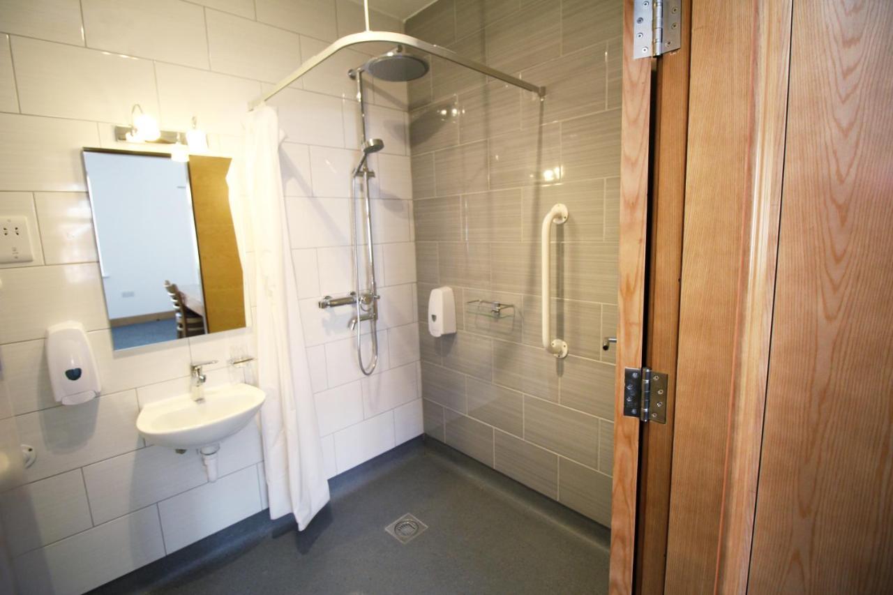 Flexistay Aparthotel Sutton Sutton  Zewnętrze zdjęcie
