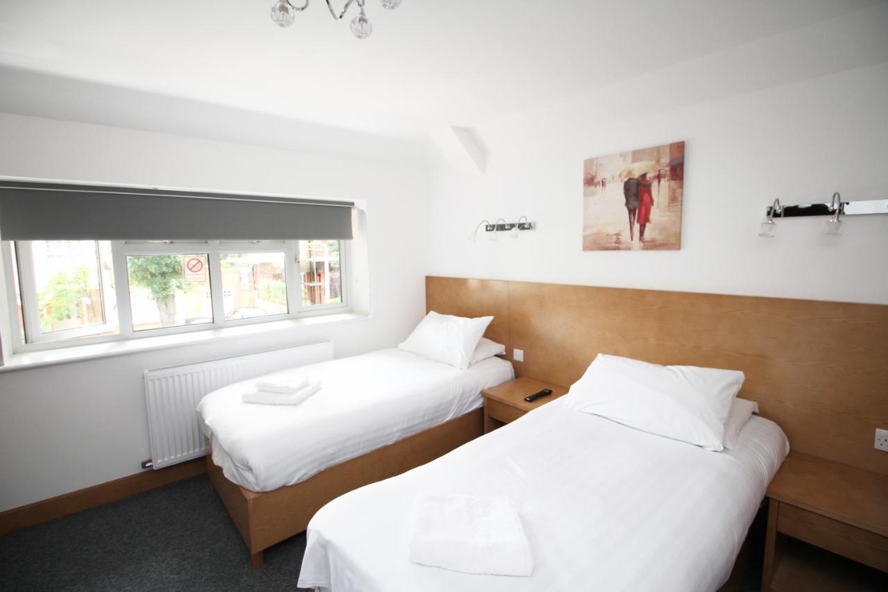 Flexistay Aparthotel Sutton Sutton  Zewnętrze zdjęcie