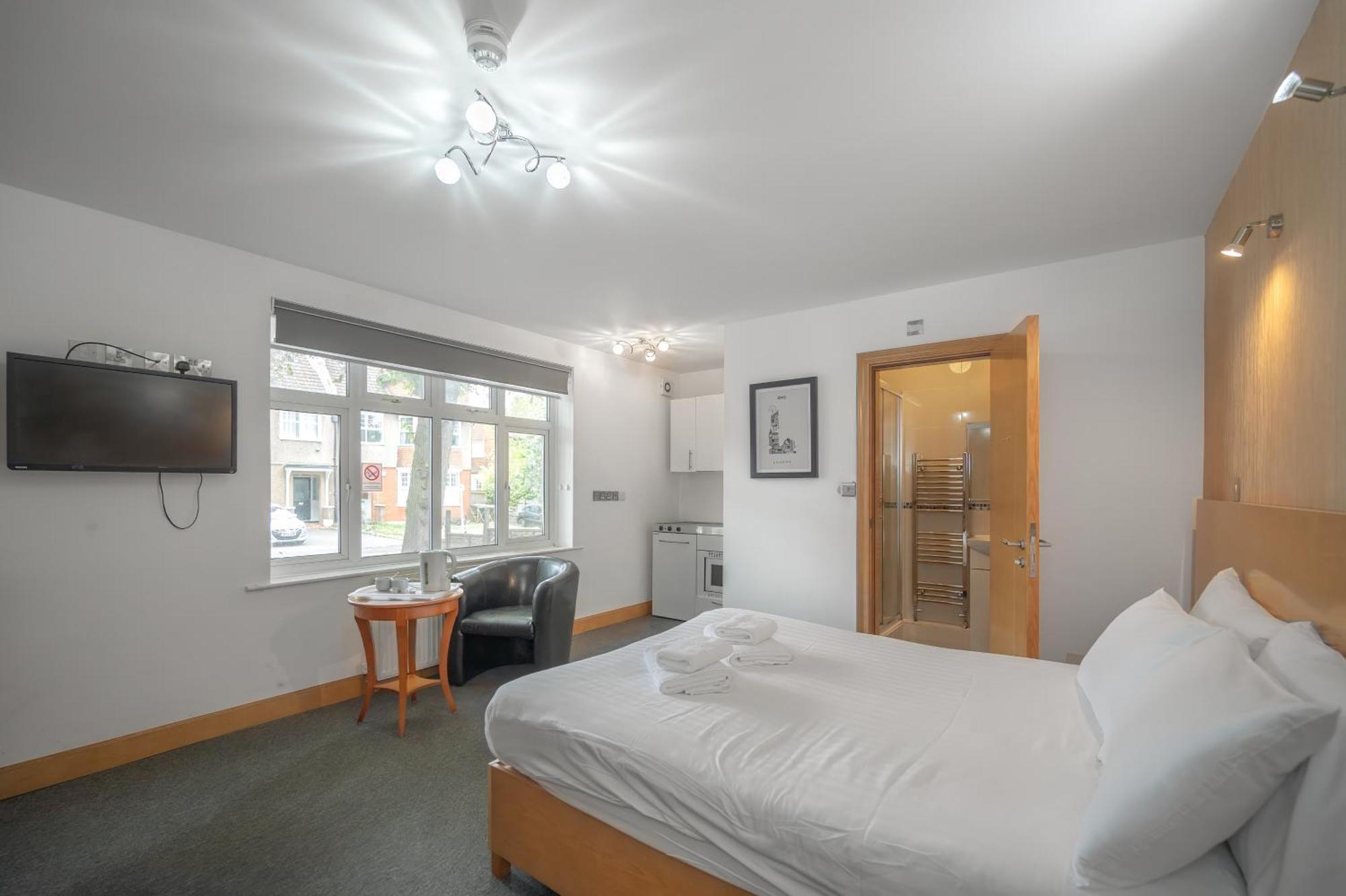Flexistay Aparthotel Sutton Sutton  Zewnętrze zdjęcie