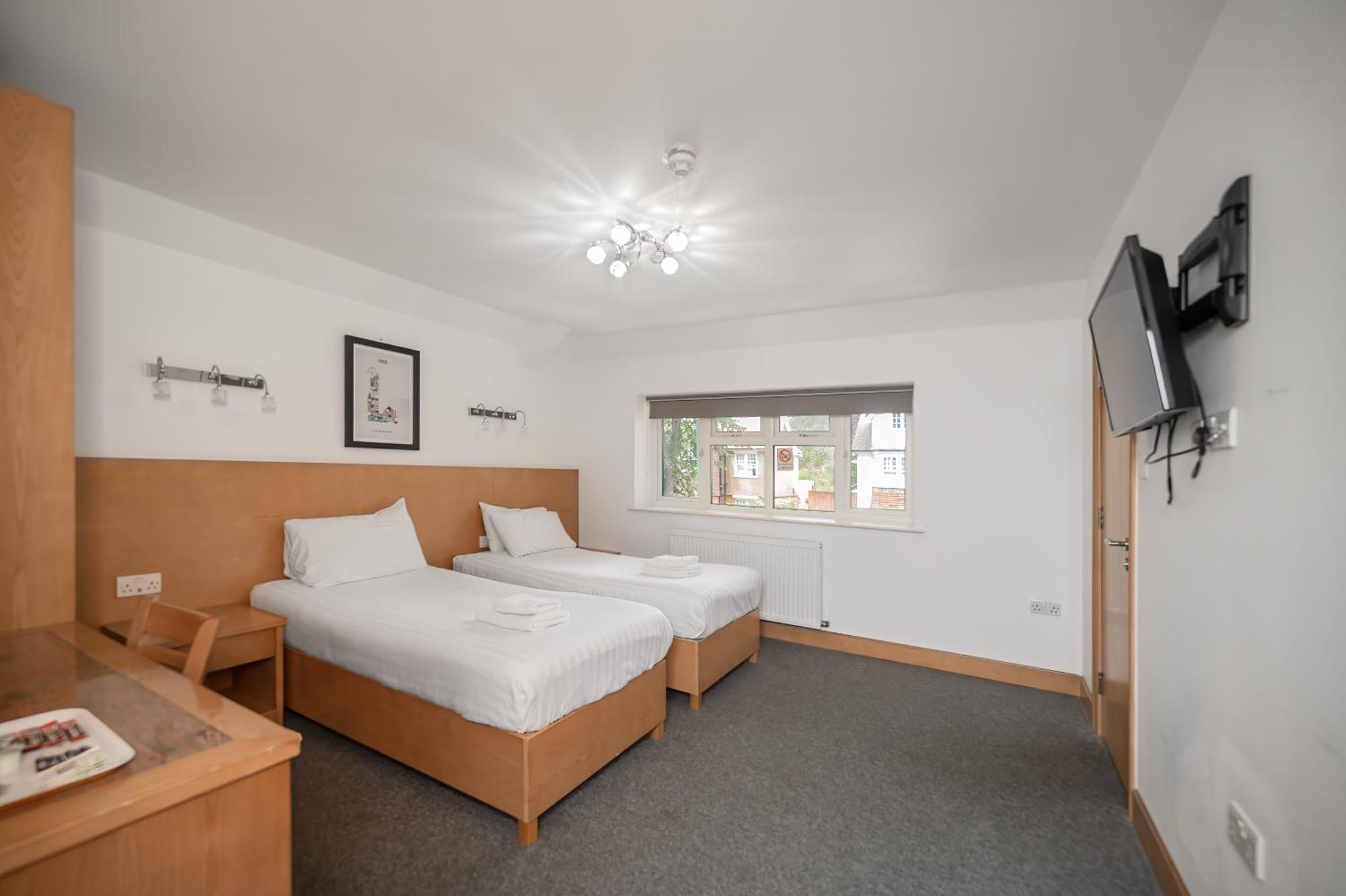 Flexistay Aparthotel Sutton Sutton  Zewnętrze zdjęcie