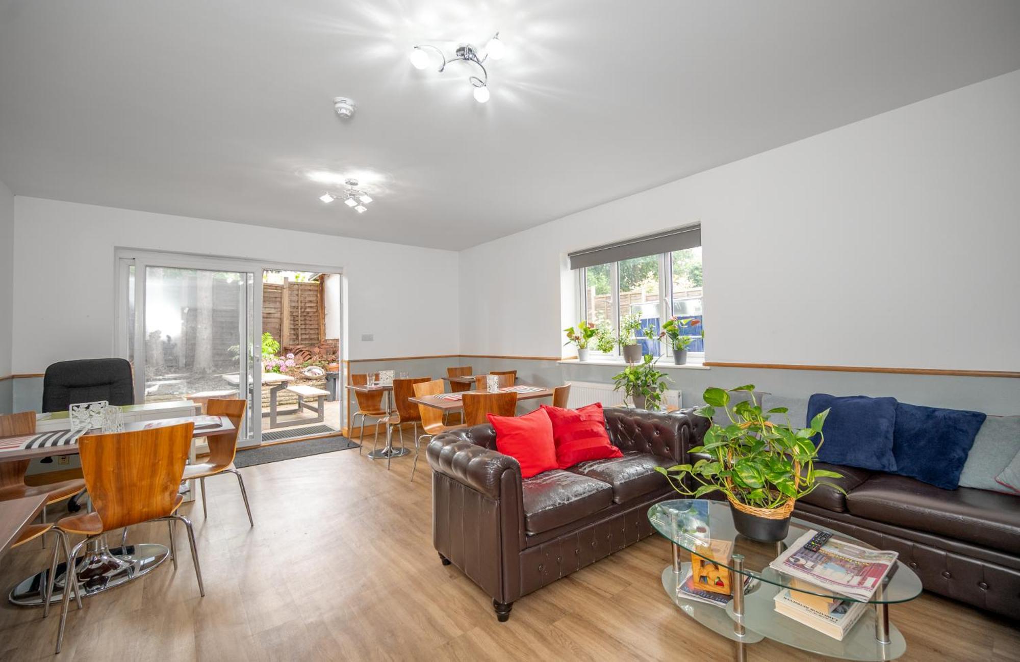 Flexistay Aparthotel Sutton Sutton  Zewnętrze zdjęcie