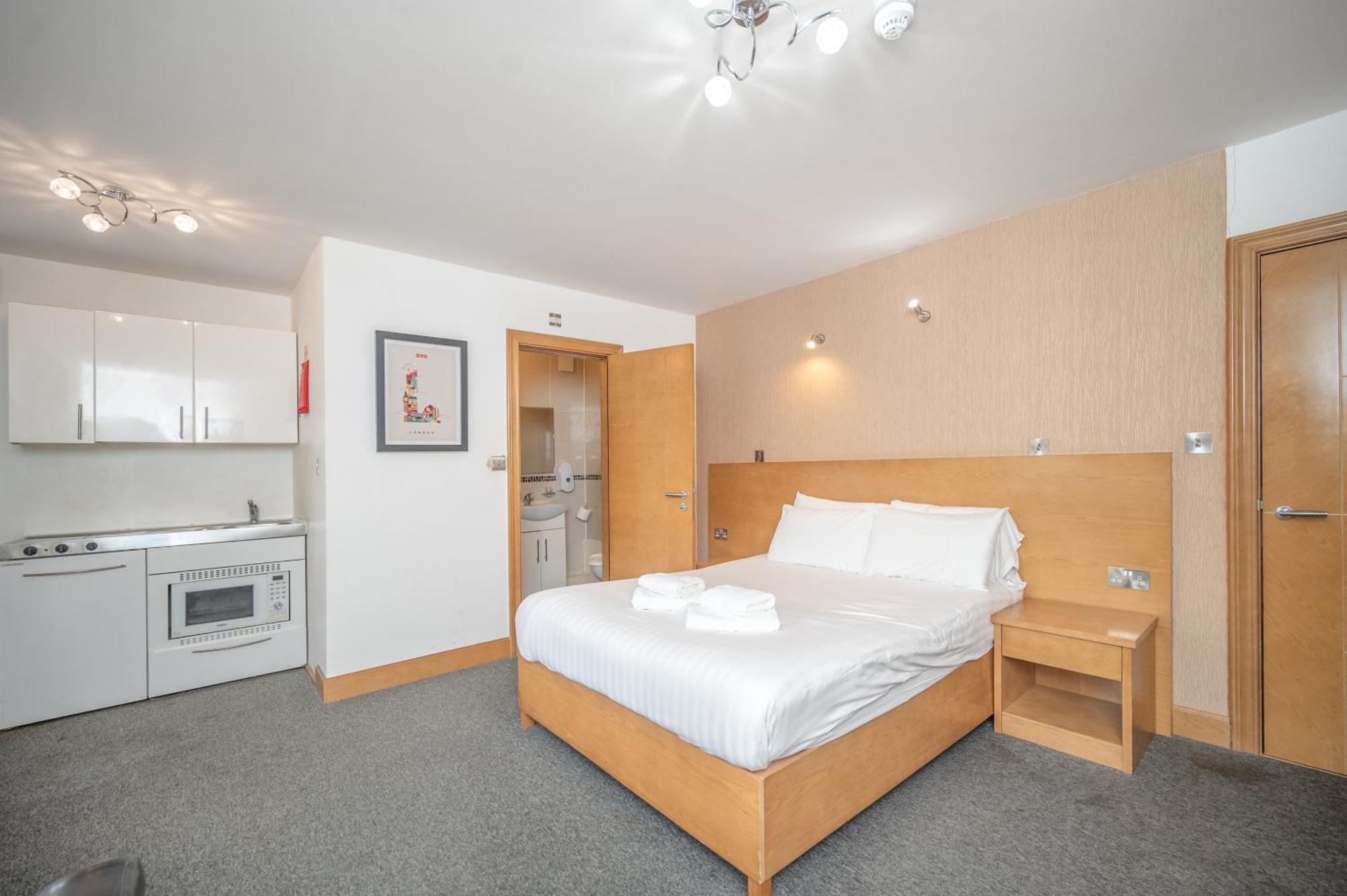 Flexistay Aparthotel Sutton Sutton  Zewnętrze zdjęcie