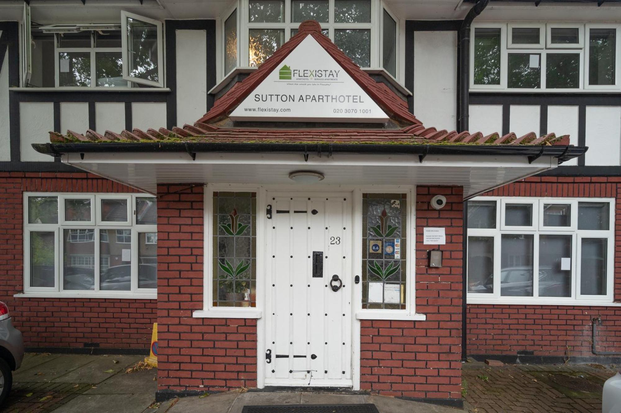 Flexistay Aparthotel Sutton Sutton  Zewnętrze zdjęcie
