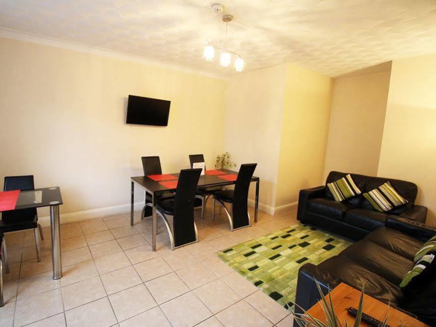 Flexistay Aparthotel Sutton Sutton  Zewnętrze zdjęcie