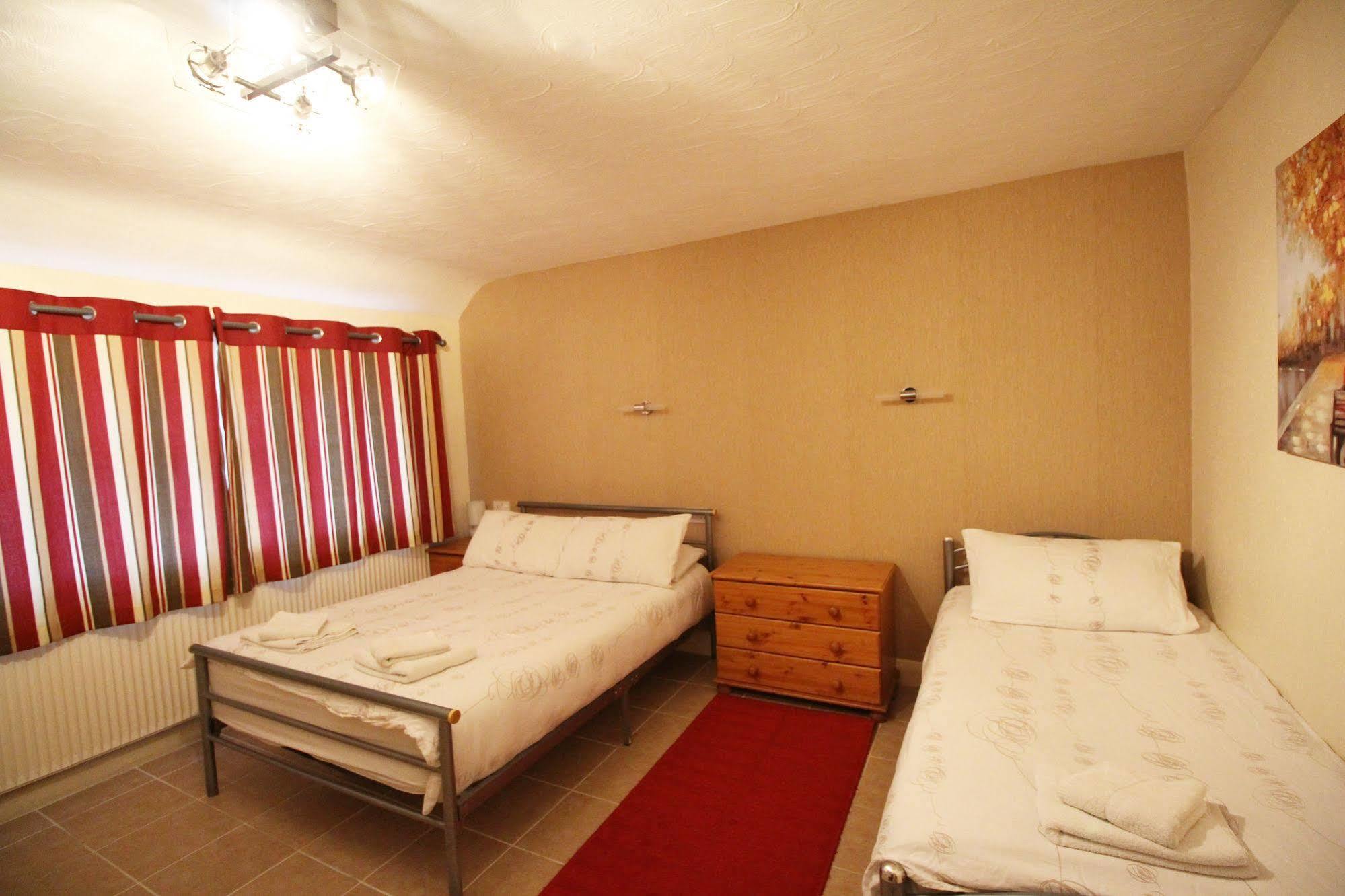 Flexistay Aparthotel Sutton Sutton  Zewnętrze zdjęcie